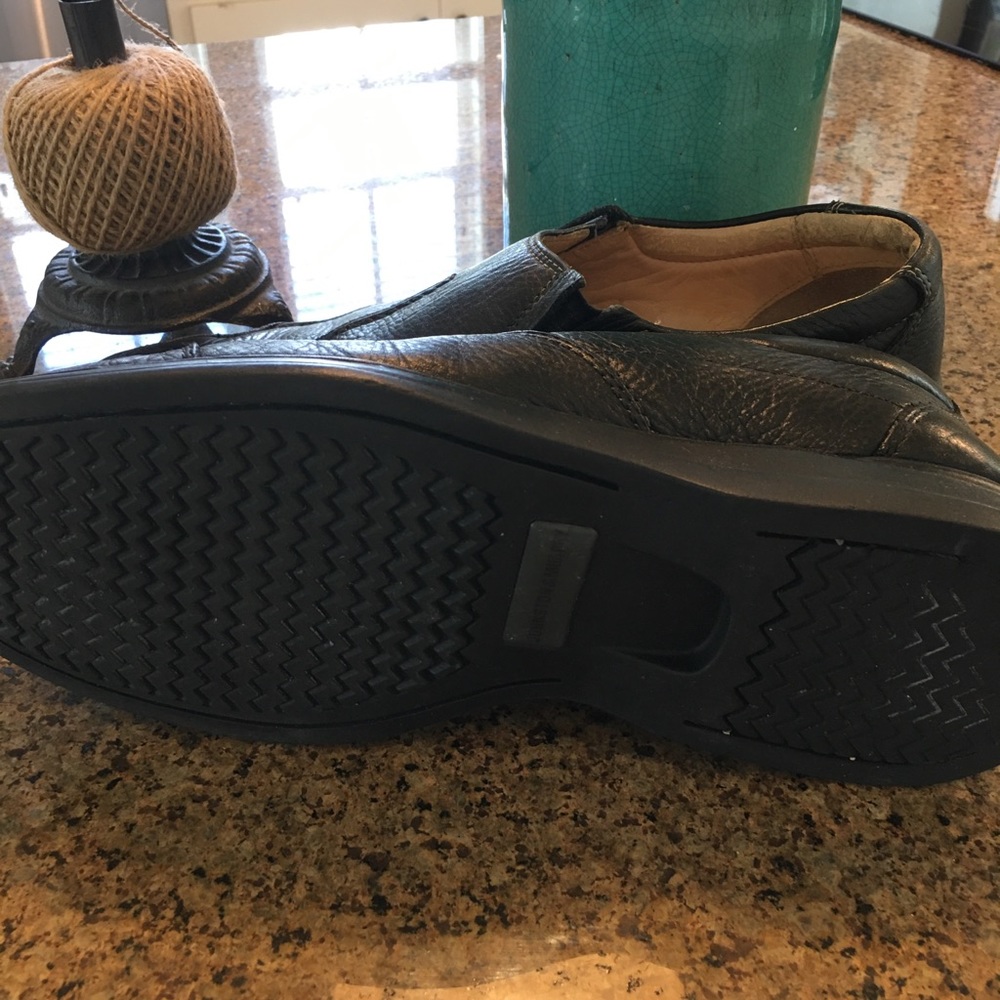 Shoes - Picture 2 of 2